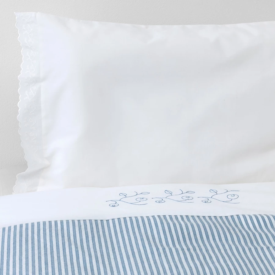 Пододеяльник и наволочка для детской кроватки - GULSPARV IKEA/  ГУЛСПАРВ ИКЕА, 110x125/35x55 см, белый/голубой (изображение №6)