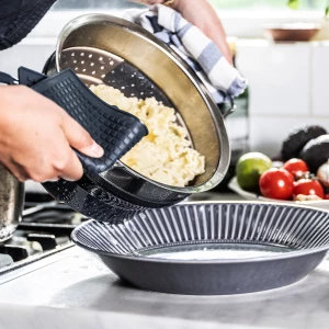 Второе фото. Дуршлаг - IKEA KLOCKREN, 24см, черный, КЛОКРЕН ИКЕА