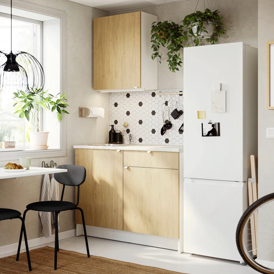 Комбинация кухонная прямая - KNOXHULT IKEA/ КНОКСХУЛЬТ ИКЕА, белый/под беленный дуб (изображение №2)