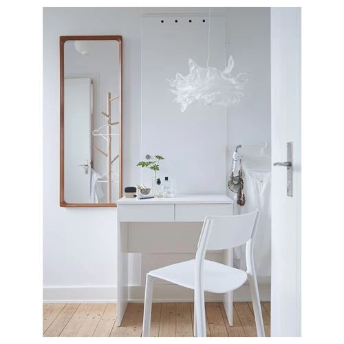 Туалетный столик Ikea (38 фото): белые модели с подсветкой и зеркалом для спальни, столы из серии Мальм в интерьере - ознакомьтесь с широким выбором стильных и функциональных туалетных столиков от Ikea