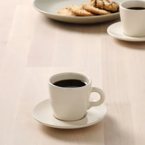 Чашка с блюдцем - IKEA FARGKLAR/FÄRGKLAR, глянцевая/бежевая ФЭРГКЛАР ИКЕА