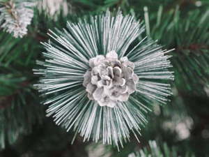 Второе фото. Ель искусственная Люкс