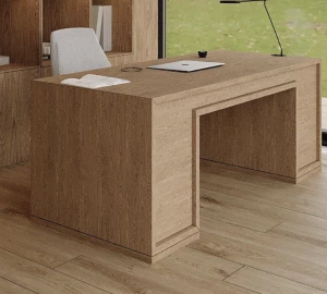 Второе фото. Стол письменный. Товар уцененный